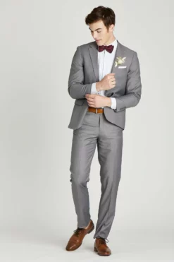 Daniel Bow Tie - Cabernet Dot -US Skirt Sales 2024 808b1202cb9554952bbd434b6978bb3f