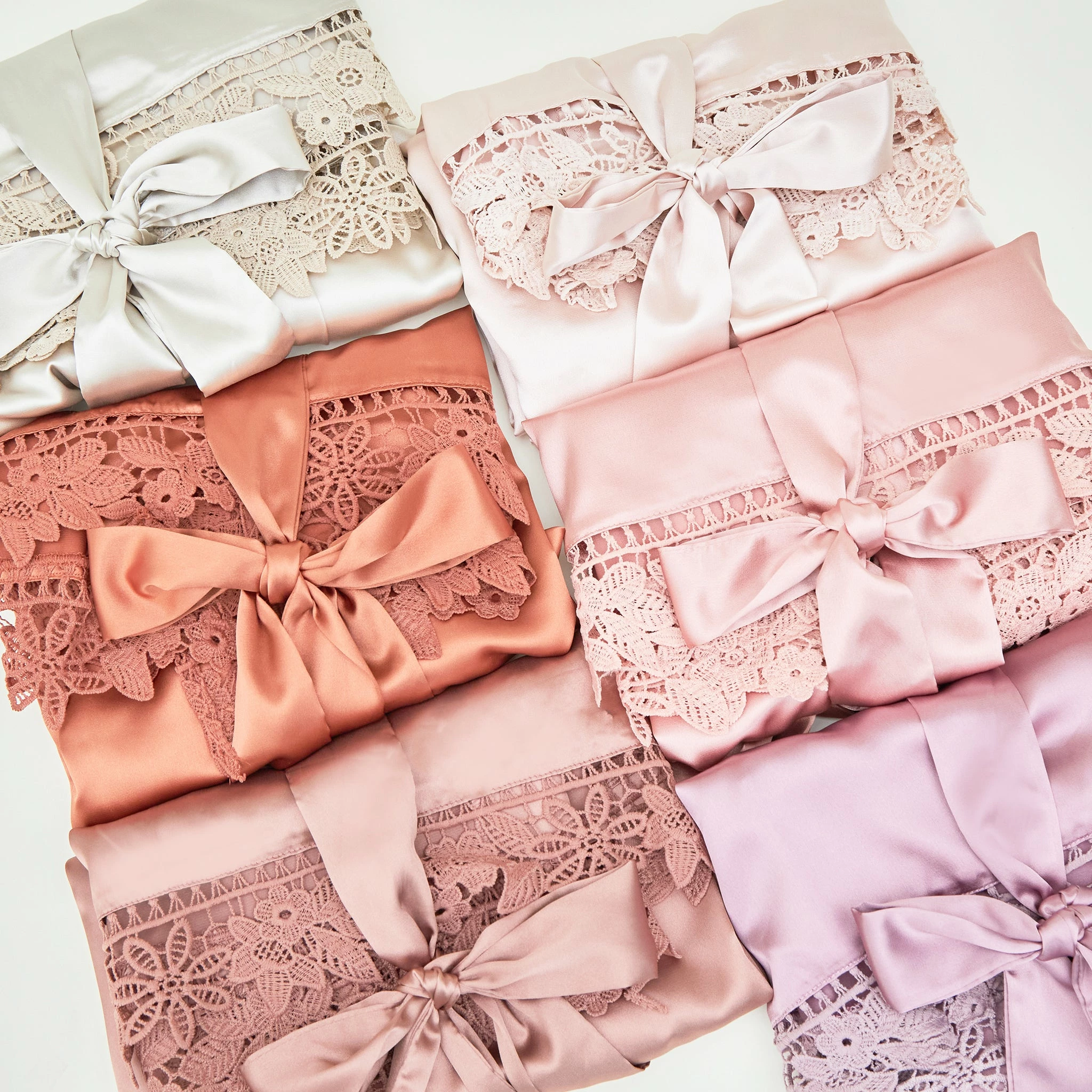 Claudine Lace Robe - Neutral Champagne 6 Claudine Lace Robe - Neutral Champagne - Image 6