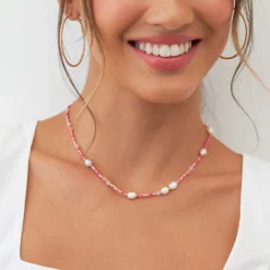 Beads And Pearls Necklace - Pink