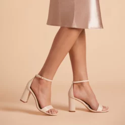 Mary High Chunky Heel - Almond 9 Mary High Chunky Heel - Almond -US Skirt Sales 2024 BIRDY GREY MARY SHOE ALMOND 02