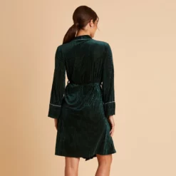 Velvet Ribbed Robe - Emerald -US Skirt Sales 2024 BIRDY GREY VELVET RIBBED ROBE GREEN 03 ed1f5610 15de 48bb b6f9 a93d1c6558ed