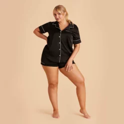 Jonny Satin Short Sleeve Pajama Top - Black 34 Jonny Satin Short Sleeve Pajama Top - Black -US Skirt Sales 2024 black jonny plus size satin short sleeve pajama top and shorts bridesmaid pajamas 01 3fc77f1b 1c56 4c21 9101 f254a6f36e8e