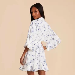 Kenny Floral Ruffle Robe - Blue Le Fleur 14 Kenny Floral Ruffle Robe - Blue Le Fleur -US Skirt Sales 2024 blue le fleur kenny floral ruffle bridesmaid robe 06