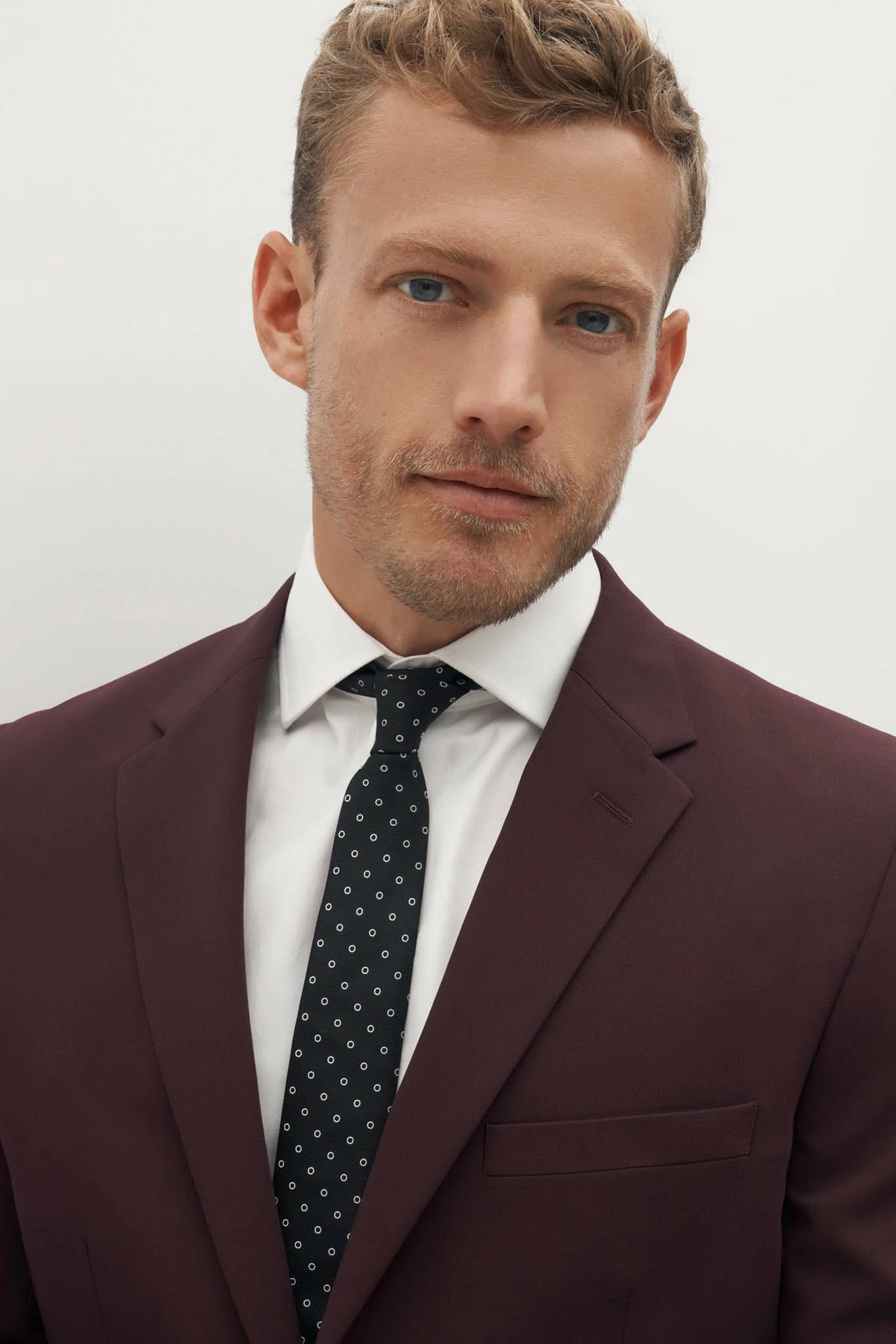 Burgundy Groomsman Suit By SuitShop 3 Burgundy Groomsman Suit By SuitShop - Image 3