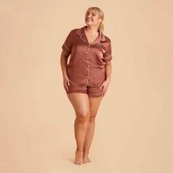Jonny Satin Short Sleeve Pajama Top - Desert Rose 32 Jonny Satin Short Sleeve Pajama Top - Desert Rose -US Skirt Sales 2024 desert rose jonny plus size satin short sleeve pajama top and shorts bridesmaid pajamas 02 9a0a2457 71ee 4388 9dd3 a1729cd41cdb