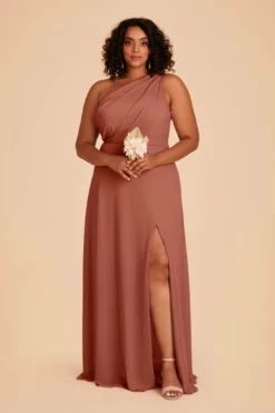 Kira Dress - Desert Rose 28 Kira Dress - Desert Rose -US Skirt Sales 2024 desert rose kira slit plus size bridesmaid dress 01 22d266ec 3180 4be2 b101 a3ae61f84a28