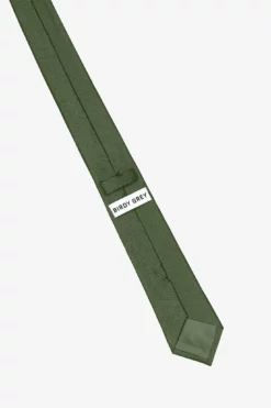 Simon Necktie - Olive 9 Simon Necktie - Olive -US Skirt Sales 2024 olive simon necktie groomsmen accessories 04